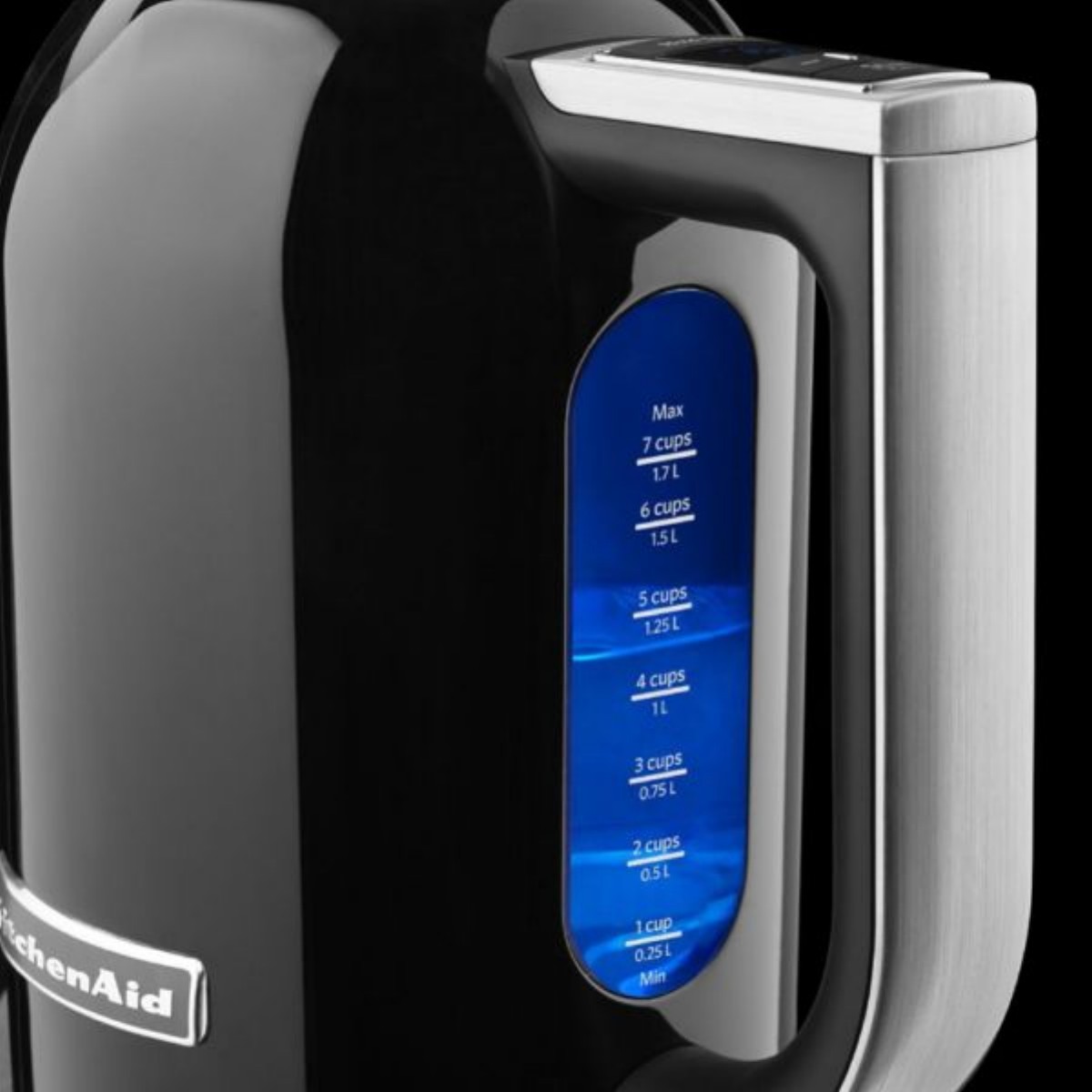 KitchenAid, Rychlovarná konvice P2 5KEK1722, černá