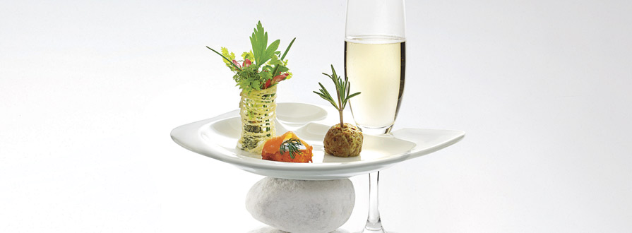 RAK, Talíř mělký, oválný 32 x 26,5 cm Nabur